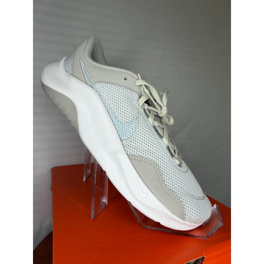 Nike Legend Essential 3 NN Women’s Running Training Shoes Size 10 NWT DM1119-008 - Picture 4 of 15